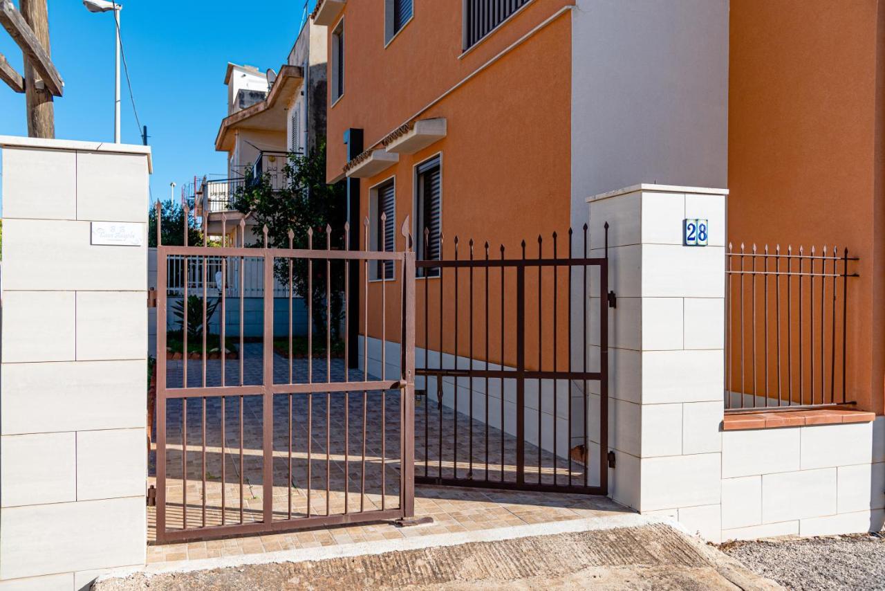 Casa Angela Apartment Санта Кроче Камерина Екстериор снимка