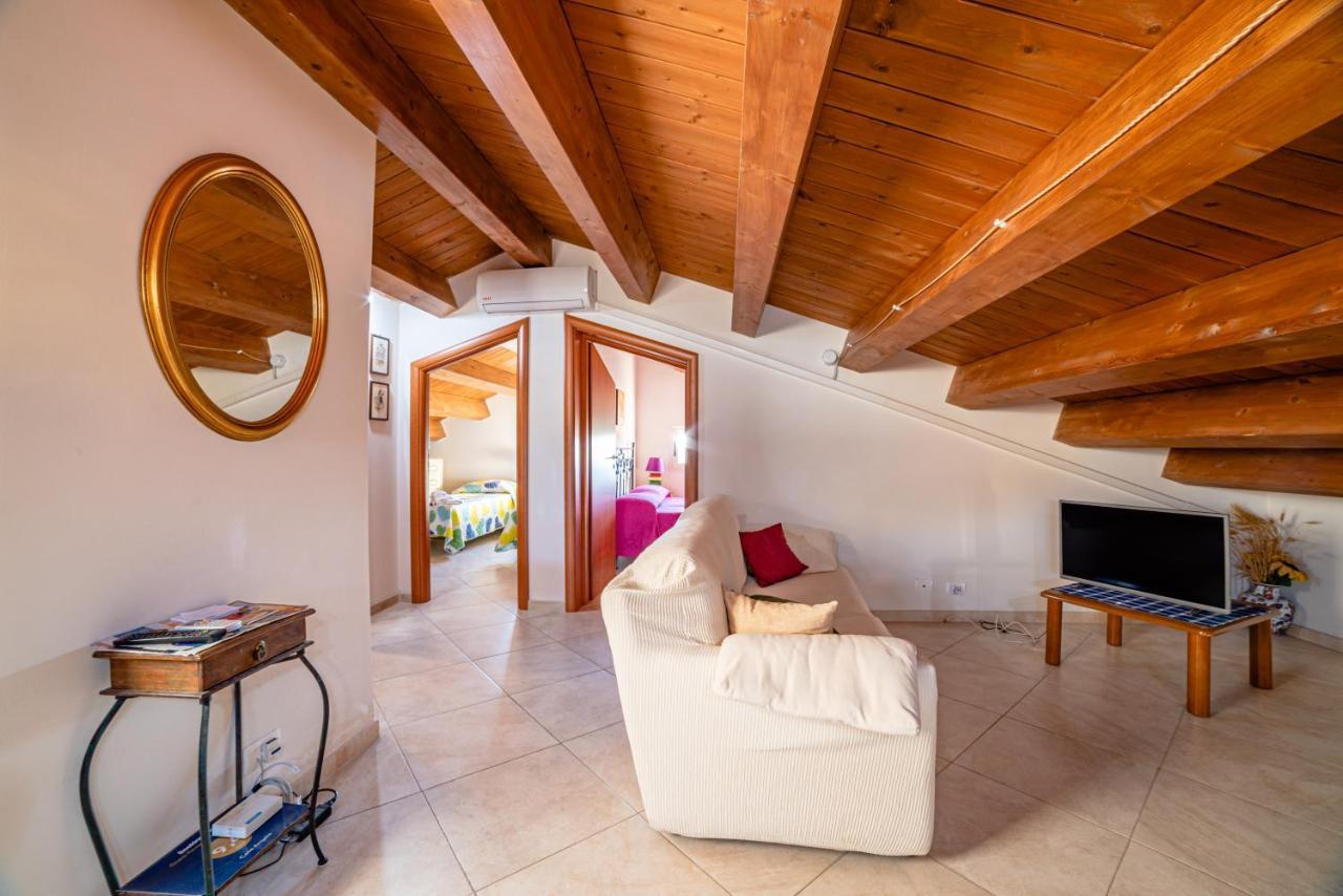 Casa Angela Apartment Санта Кроче Камерина Екстериор снимка