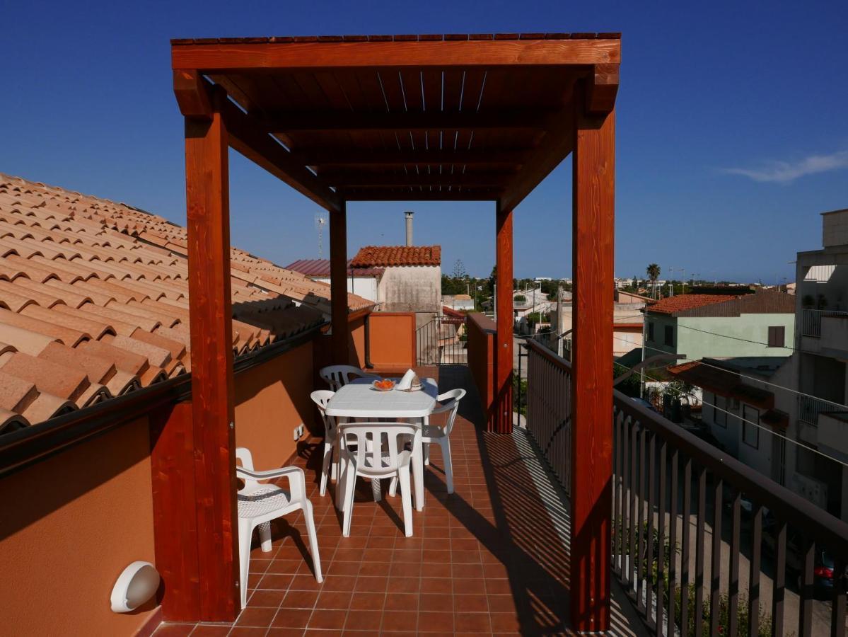 Casa Angela Apartment Санта Кроче Камерина Екстериор снимка