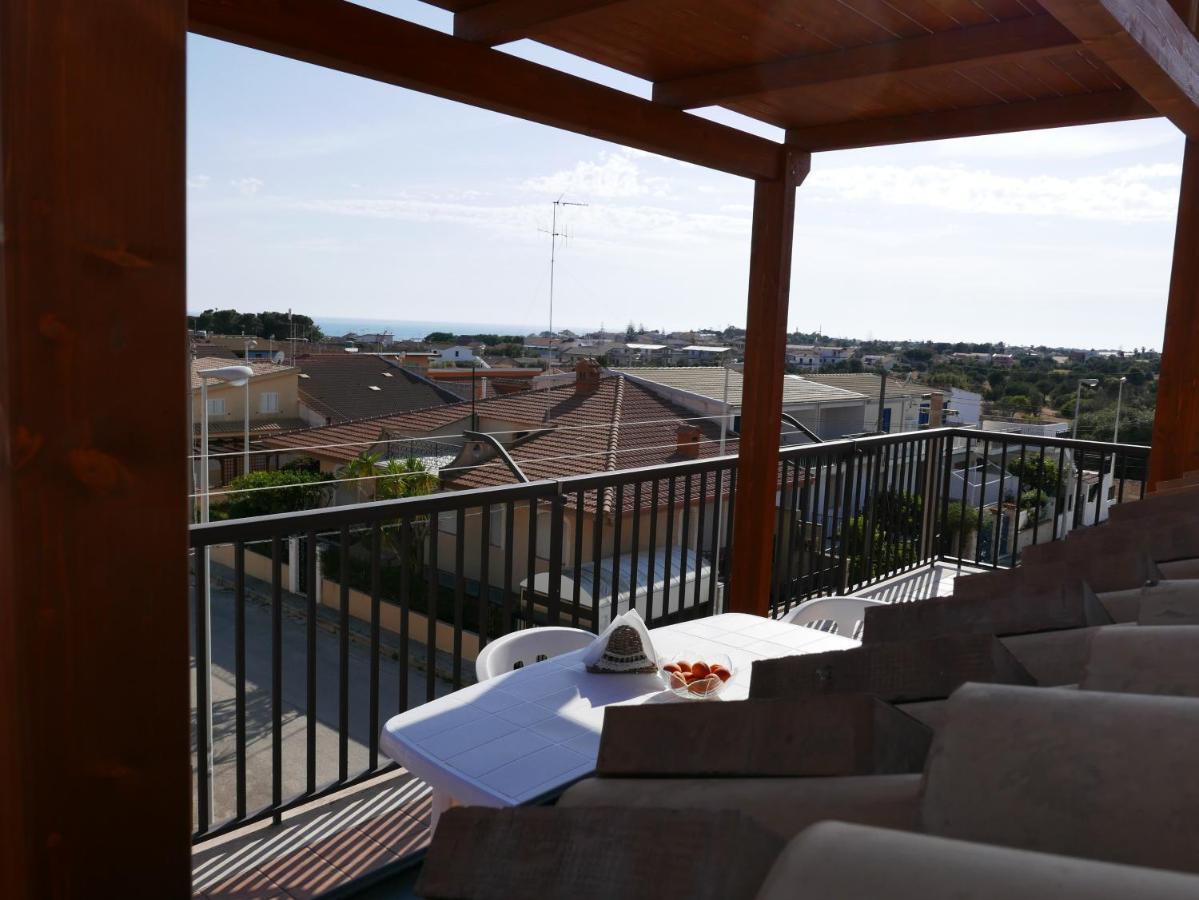 Casa Angela Apartment Санта Кроче Камерина Екстериор снимка
